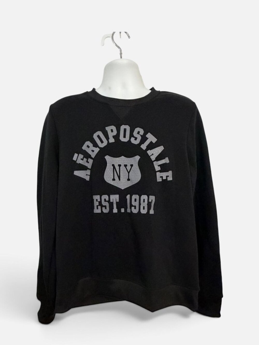Aéropostale Black Graphic Sweatshirt Large